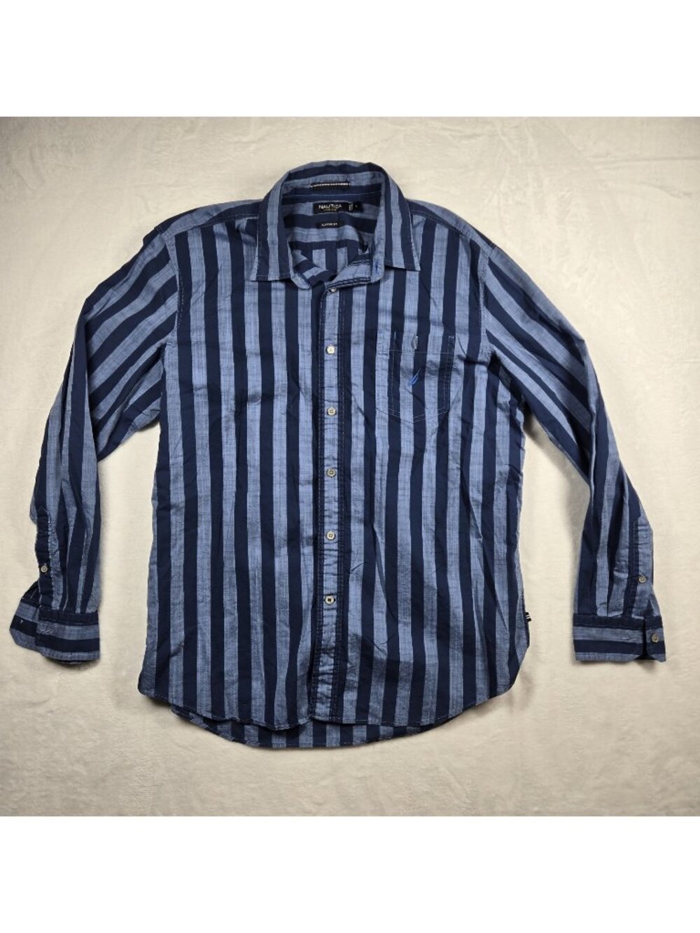 Nautica Jeans Button Down Shirt Men's Large Blue Vertical Stripe Long Sleeve